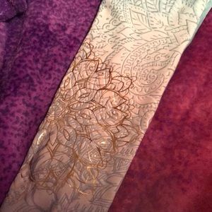 Evolution and creation leggings